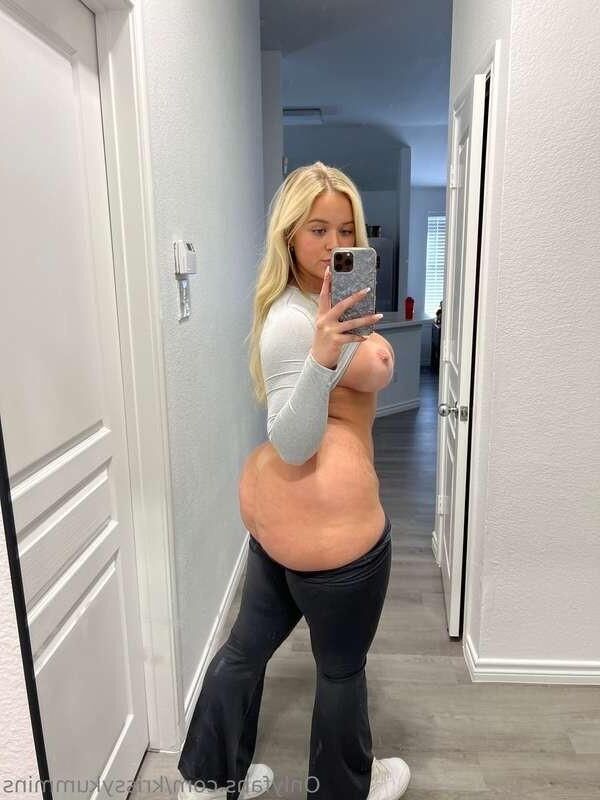 My Favorite PAWG Krissykummins 