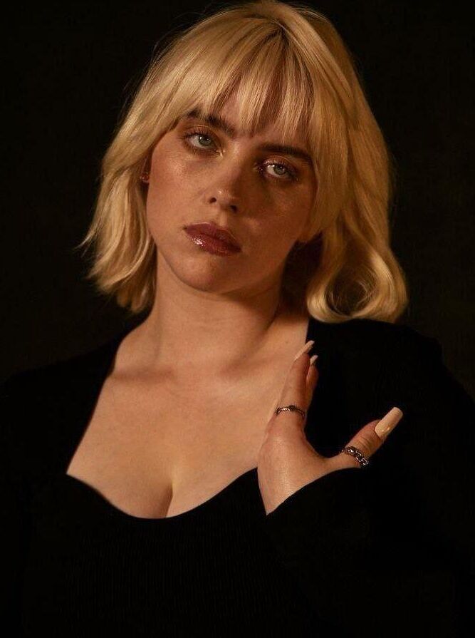 Billie Eilish is hot 