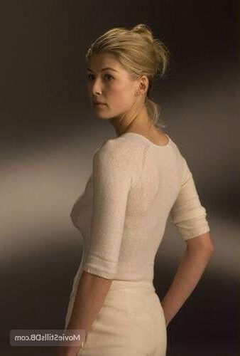 Rosamund Pike 