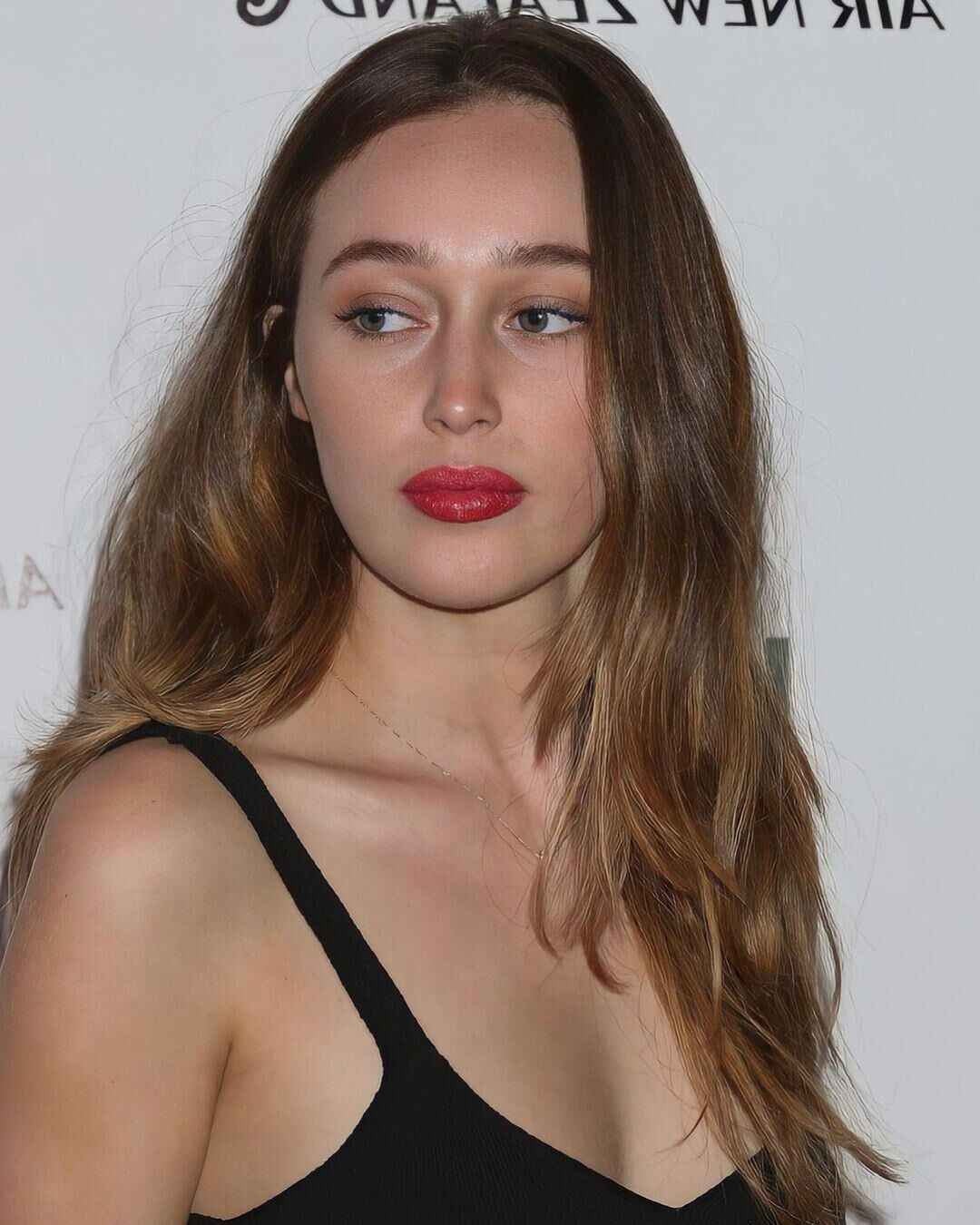 Alycia Debnam Carey é a mulher mais sexy