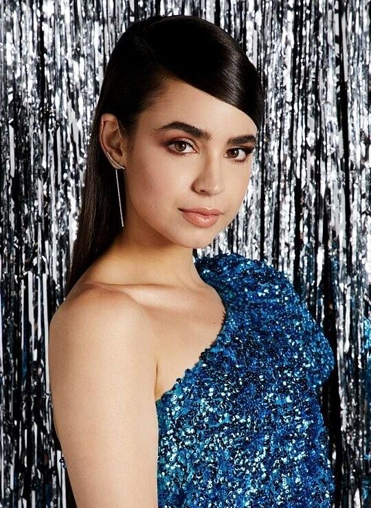 Sofia Carson