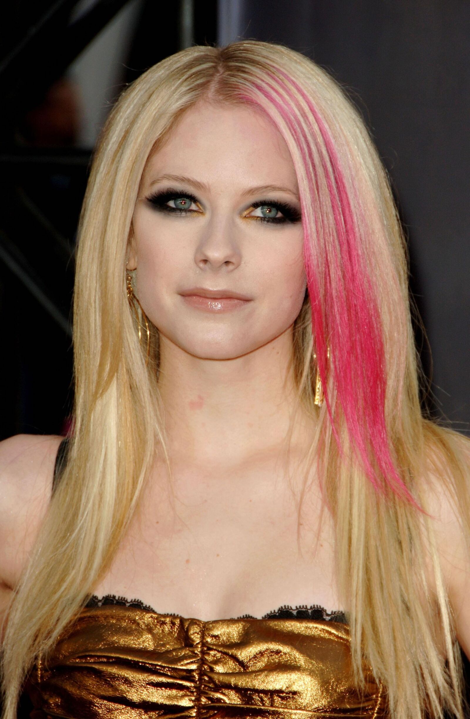 Avril Lavigne prettiest girl ever