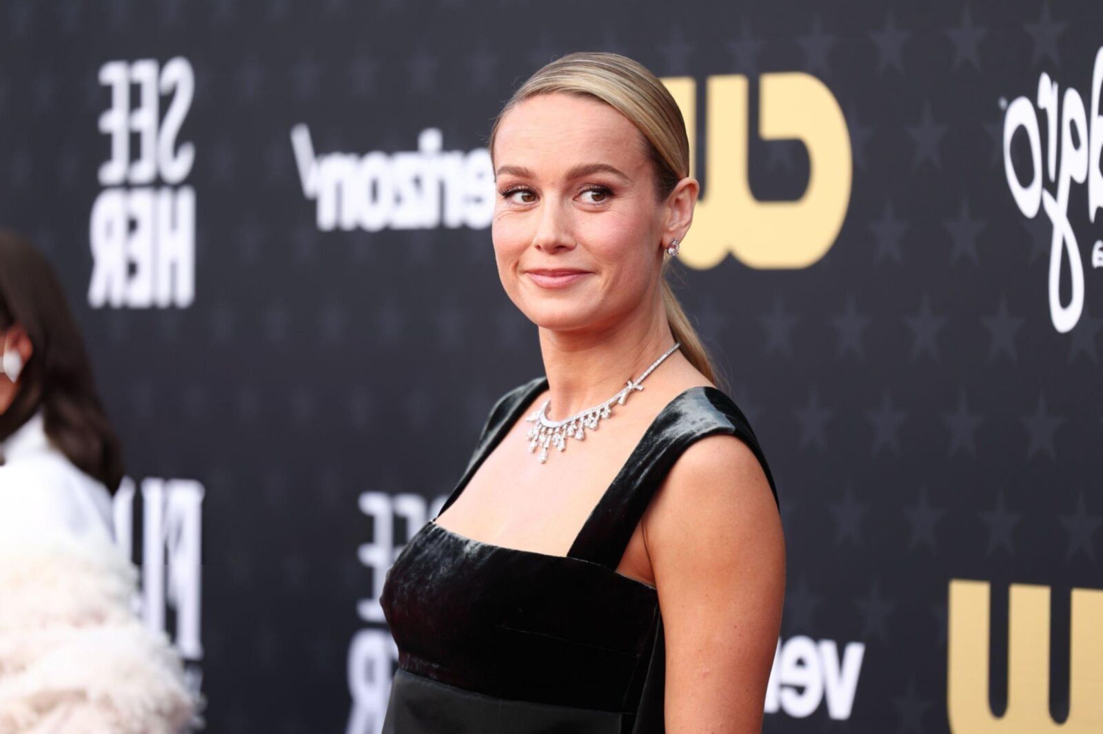 Brie Larson is hot 