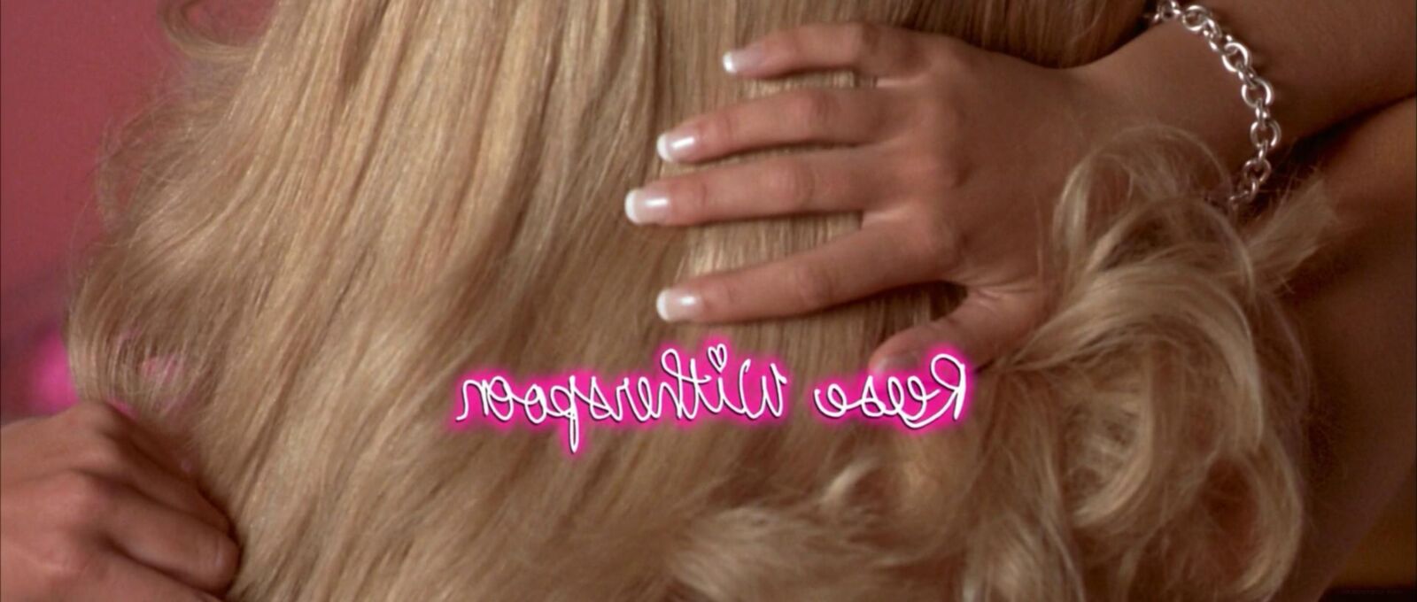 Nails Reese Witherspoon