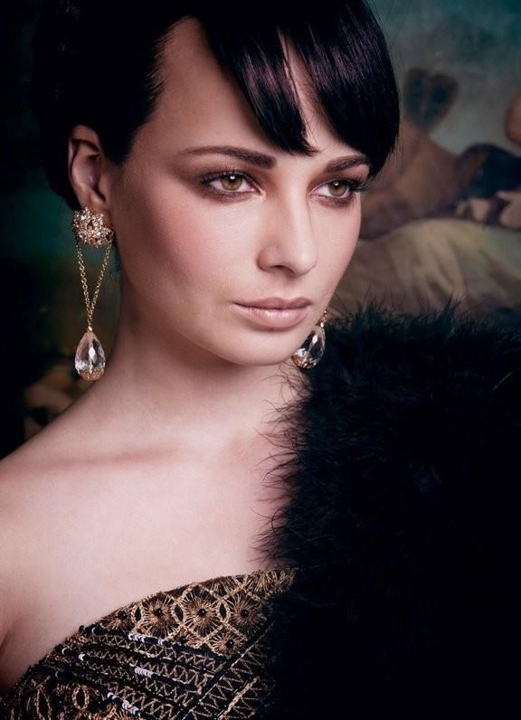 Ashley Rickards