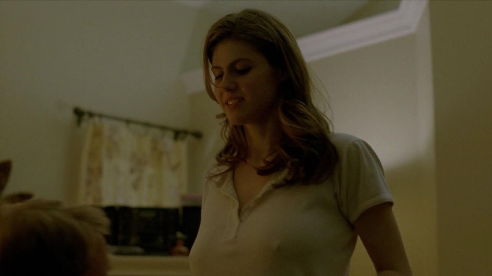 Alexandra Daddario shows of her AMAZING BIG BREASTS