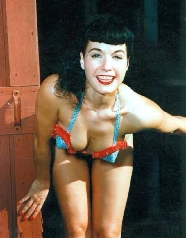 Bettie Page mais alguns