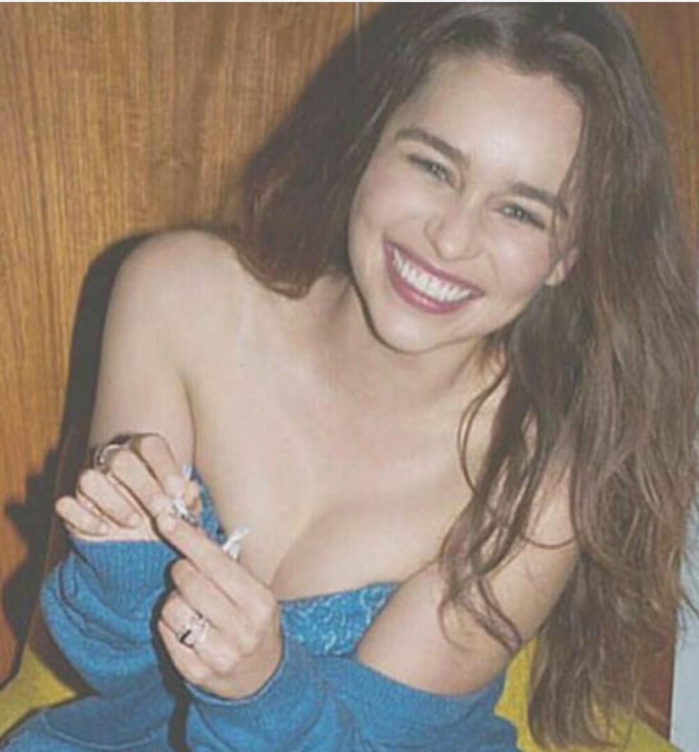 Emilia Clarke Photo #