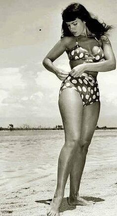 Bettie Page mais alguns