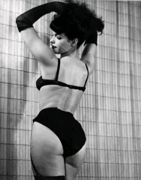 Bettie Page mais alguns