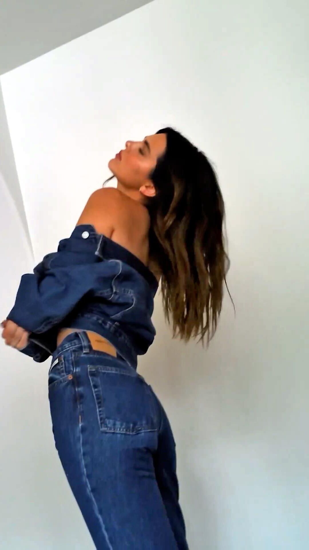 Bunda Kendall Jenner