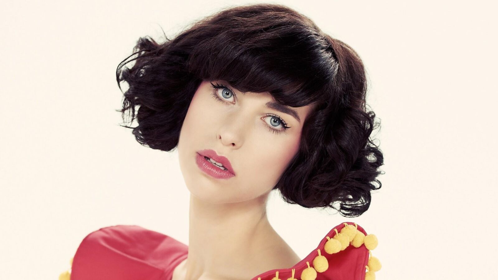 Kimbra (cantante de Nueva Zelanda) ()