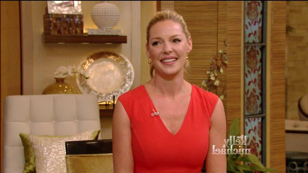 Peitos Katherine Heigl