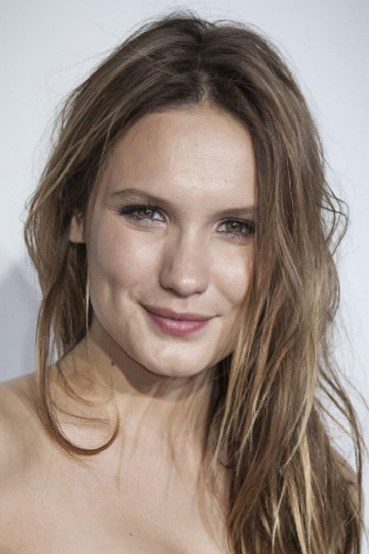 Ana Girardot