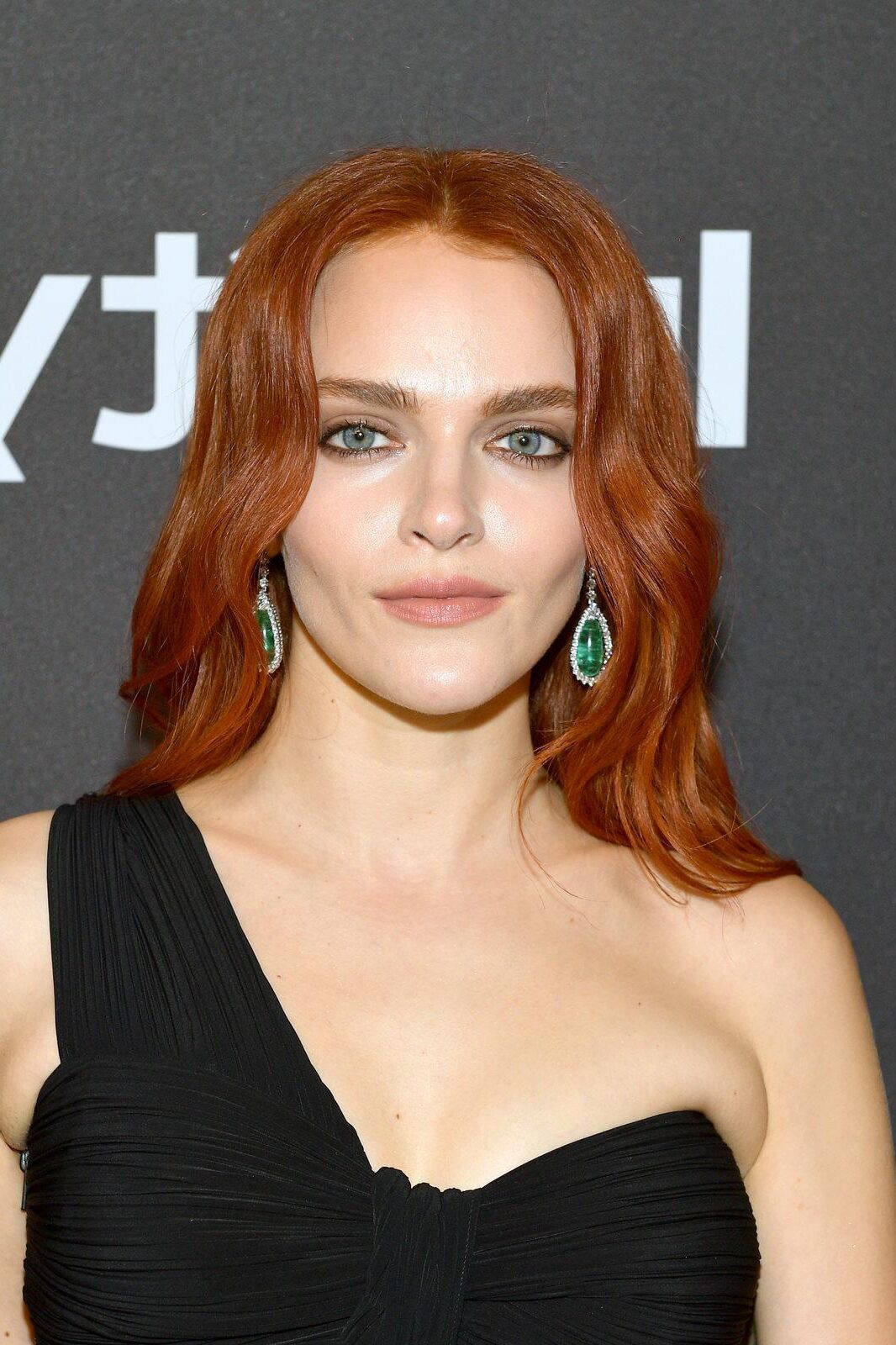 Madeline Brewer 