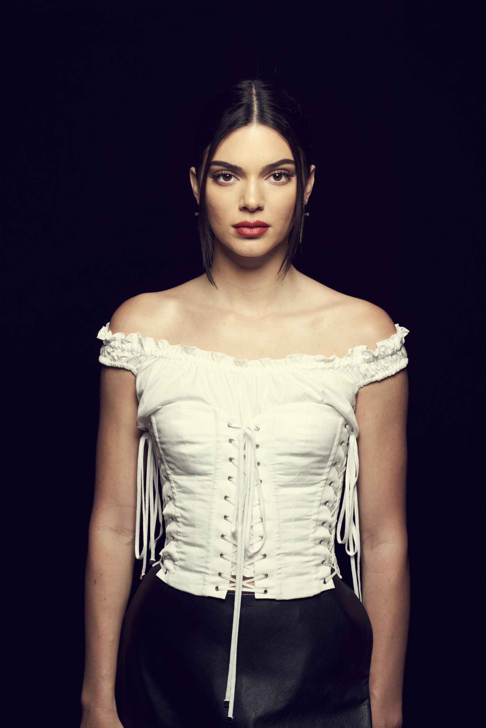 Kendall Jenner Kuwtk Anniversary Promo especial ()