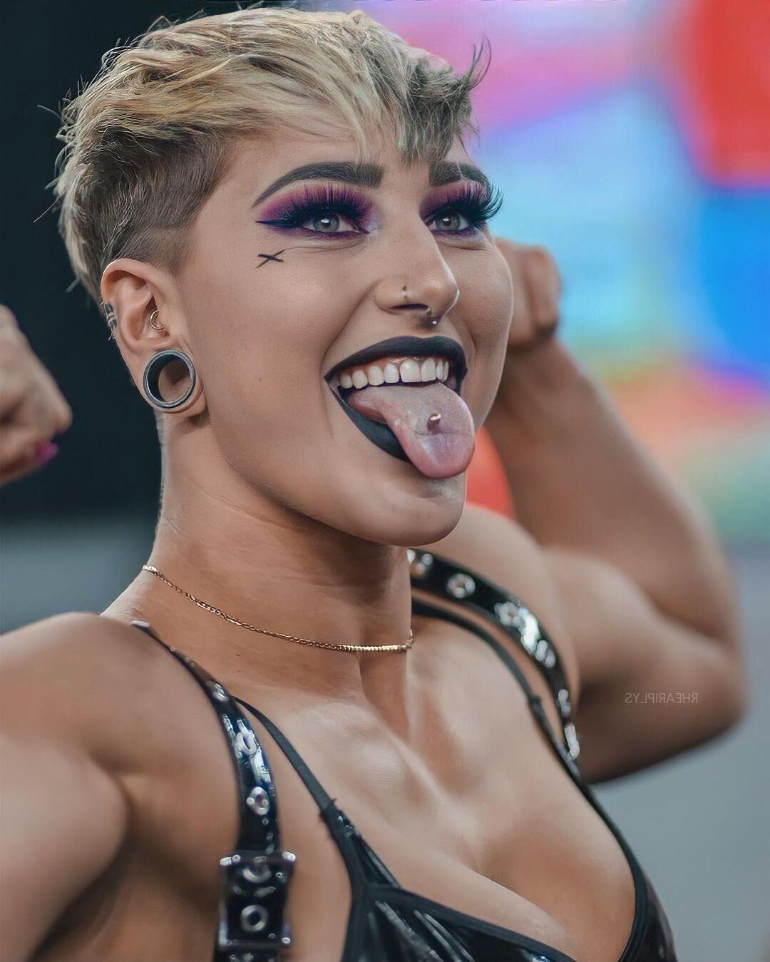 Rhea Ripley (WWE) ()