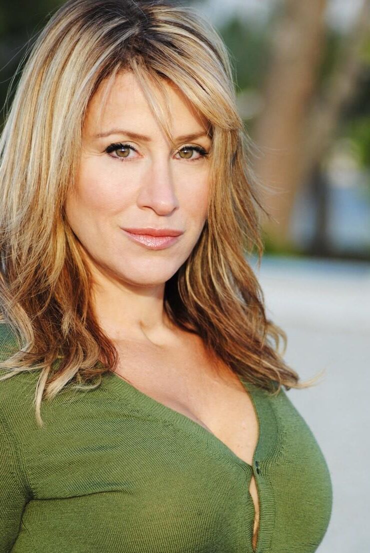 Lisa Ann Walter