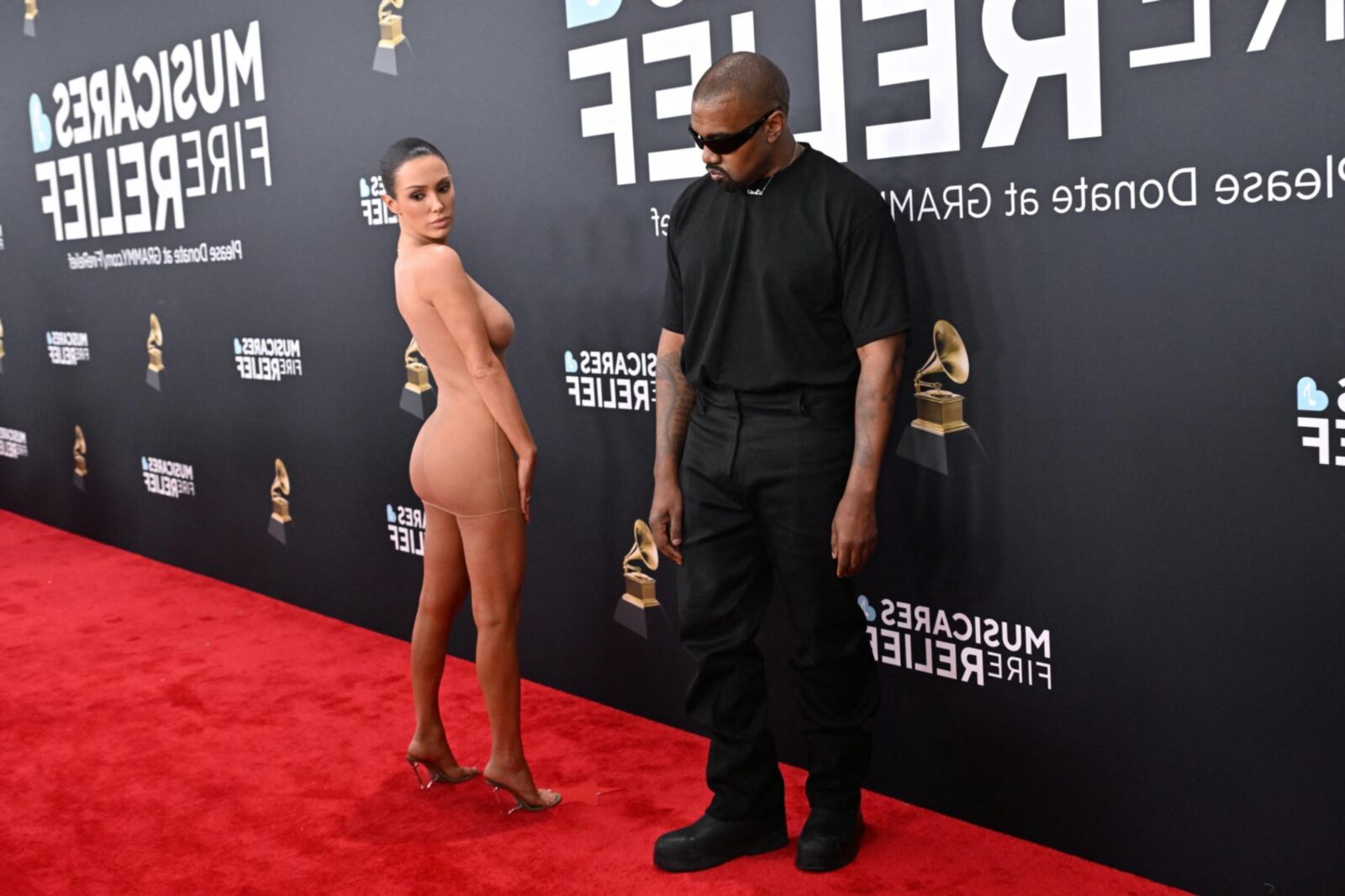 Bianca Censori bei den Grammy Awards