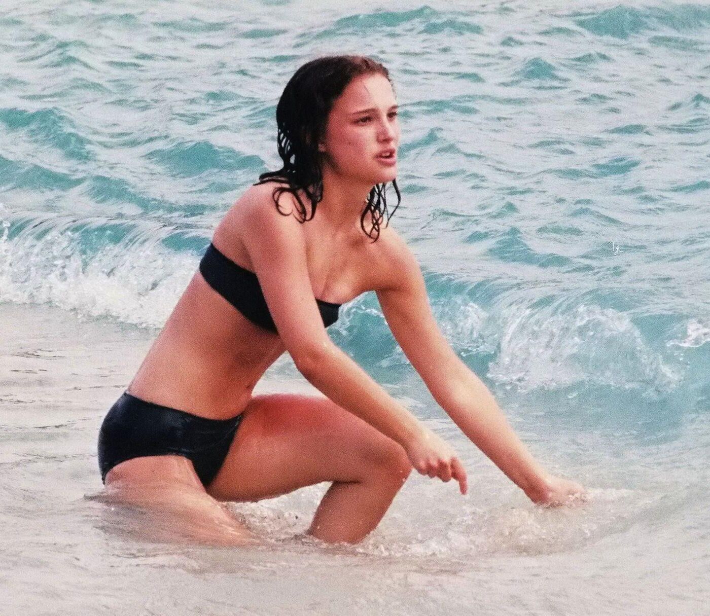 Der schöne flache Bauch von Natalie Portman (Nahaufnahmen und süße Bilder