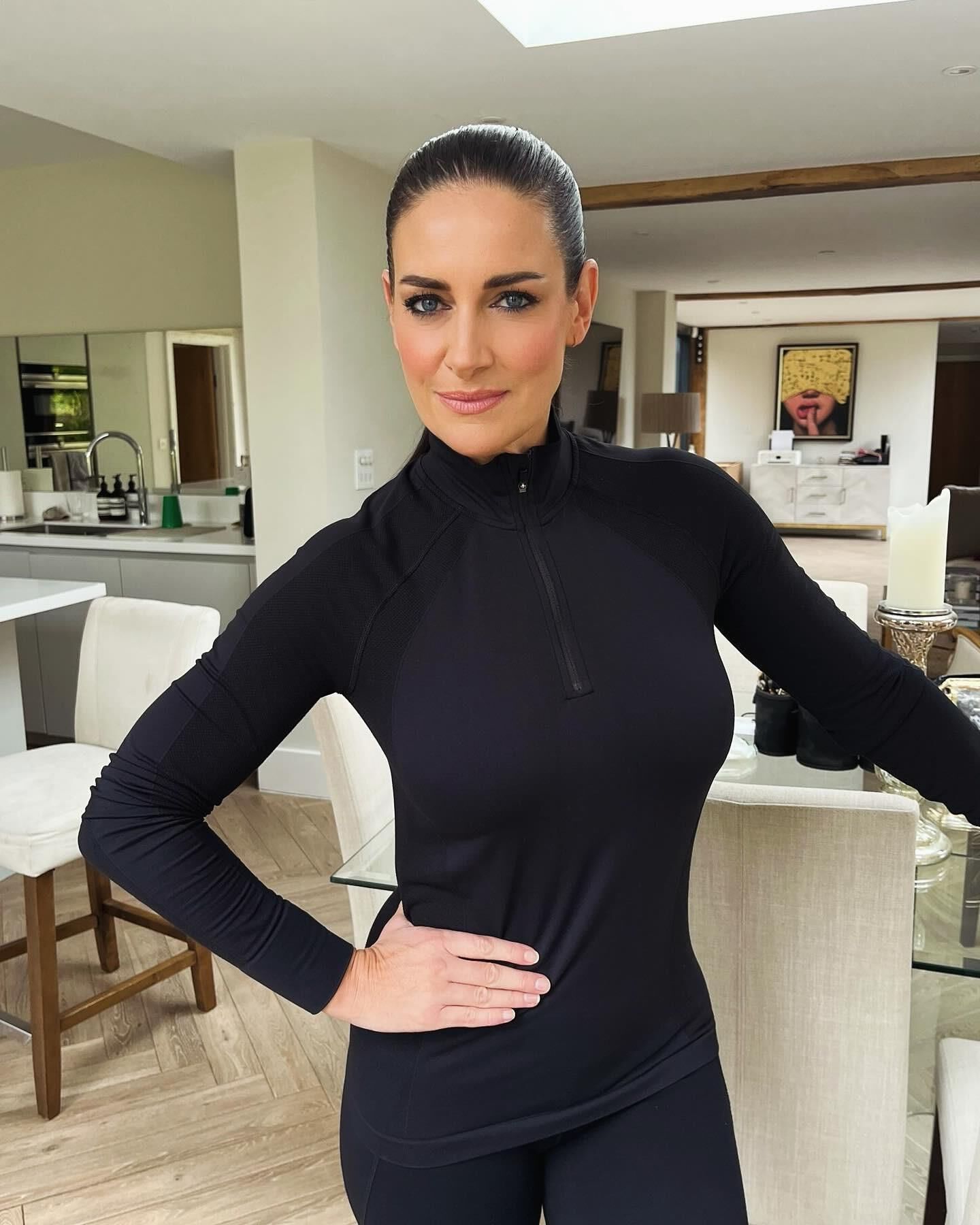 Nails Kirsty Gallacher