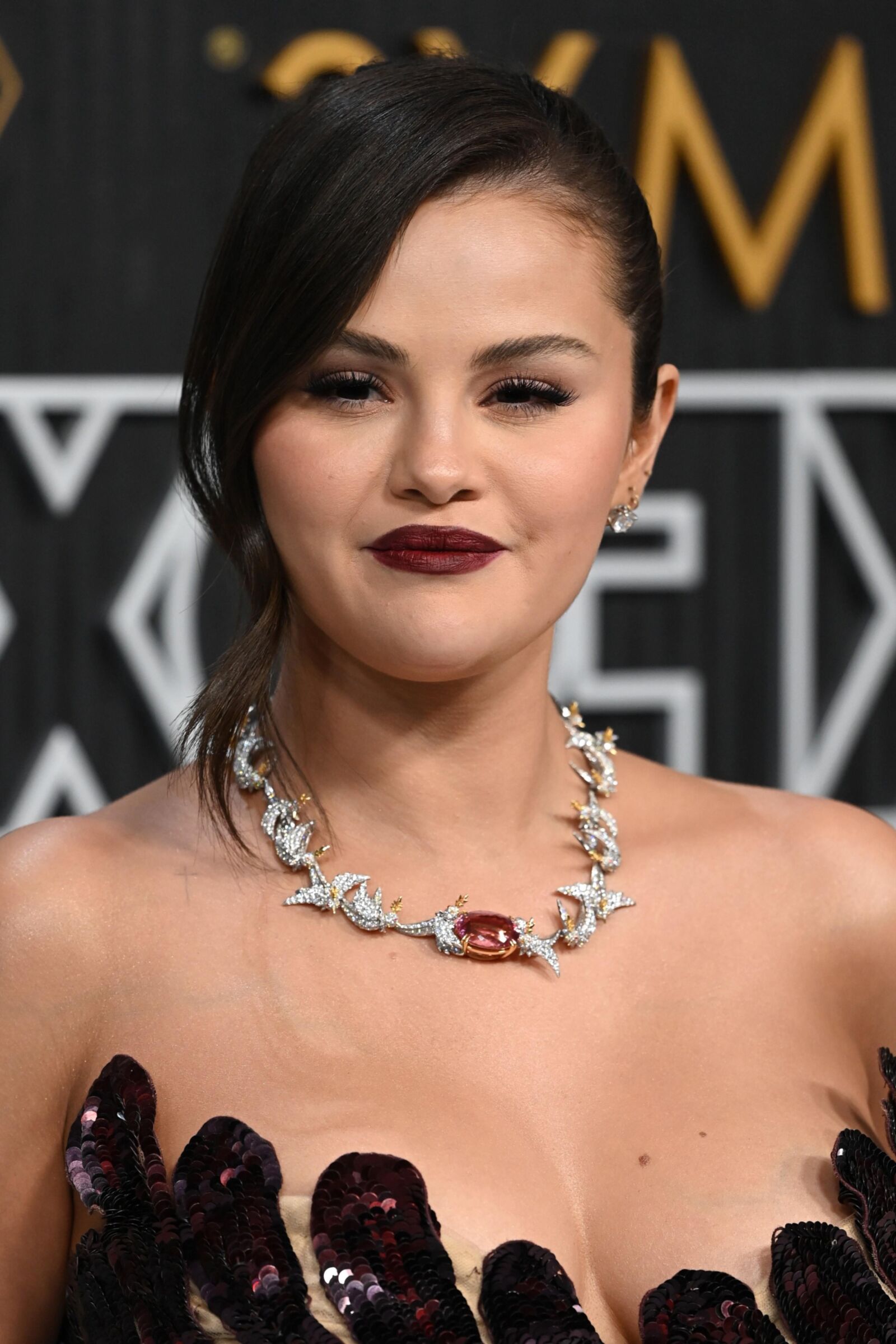 Selena Gomez participa do th th Primetime Emmy