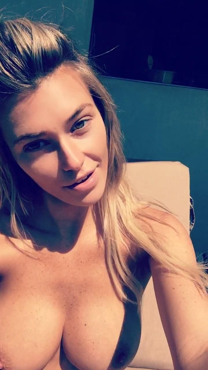 Peitos Samantha Hoopes