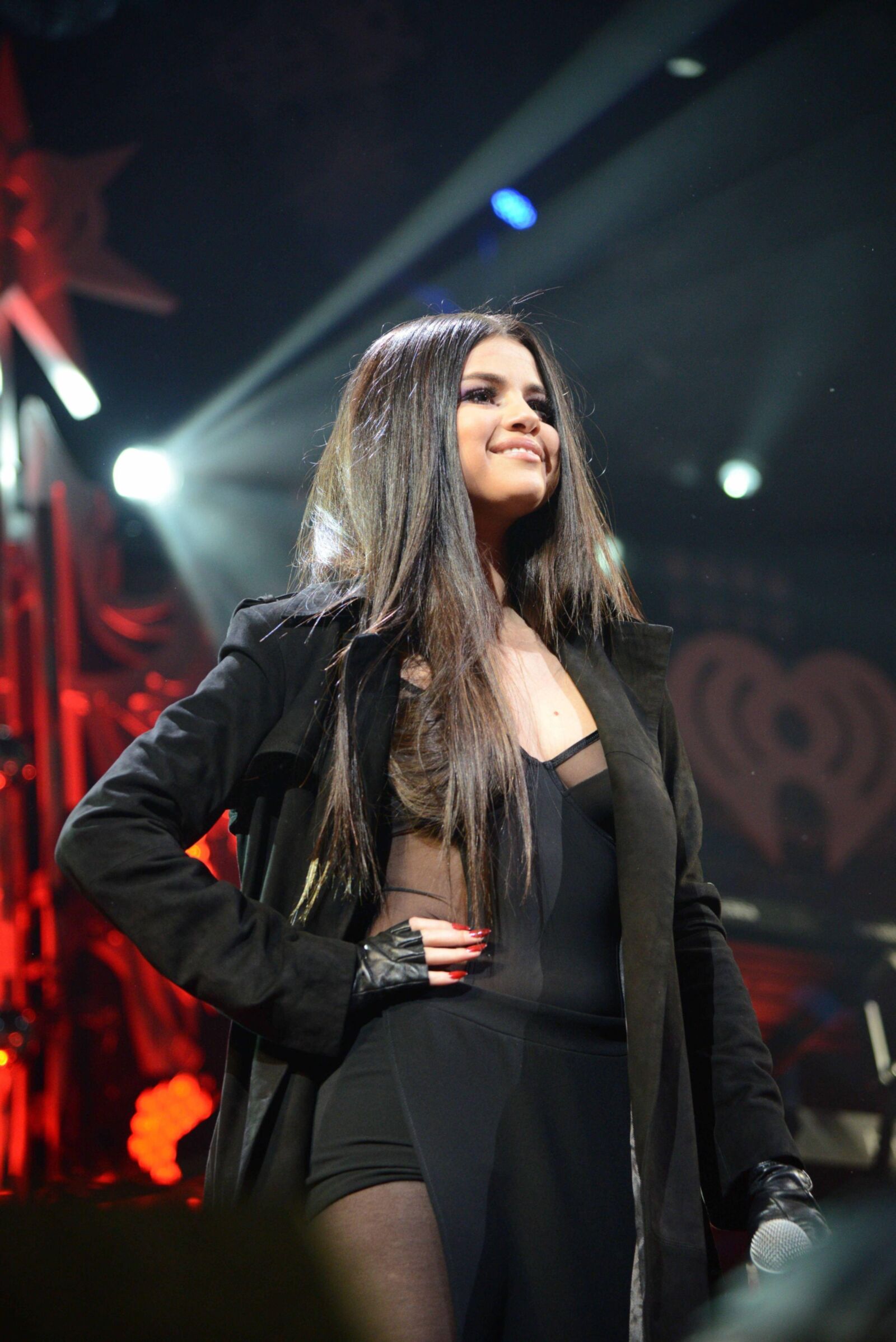 Selena Gomez - Jingle Ball de Q em Philadelph