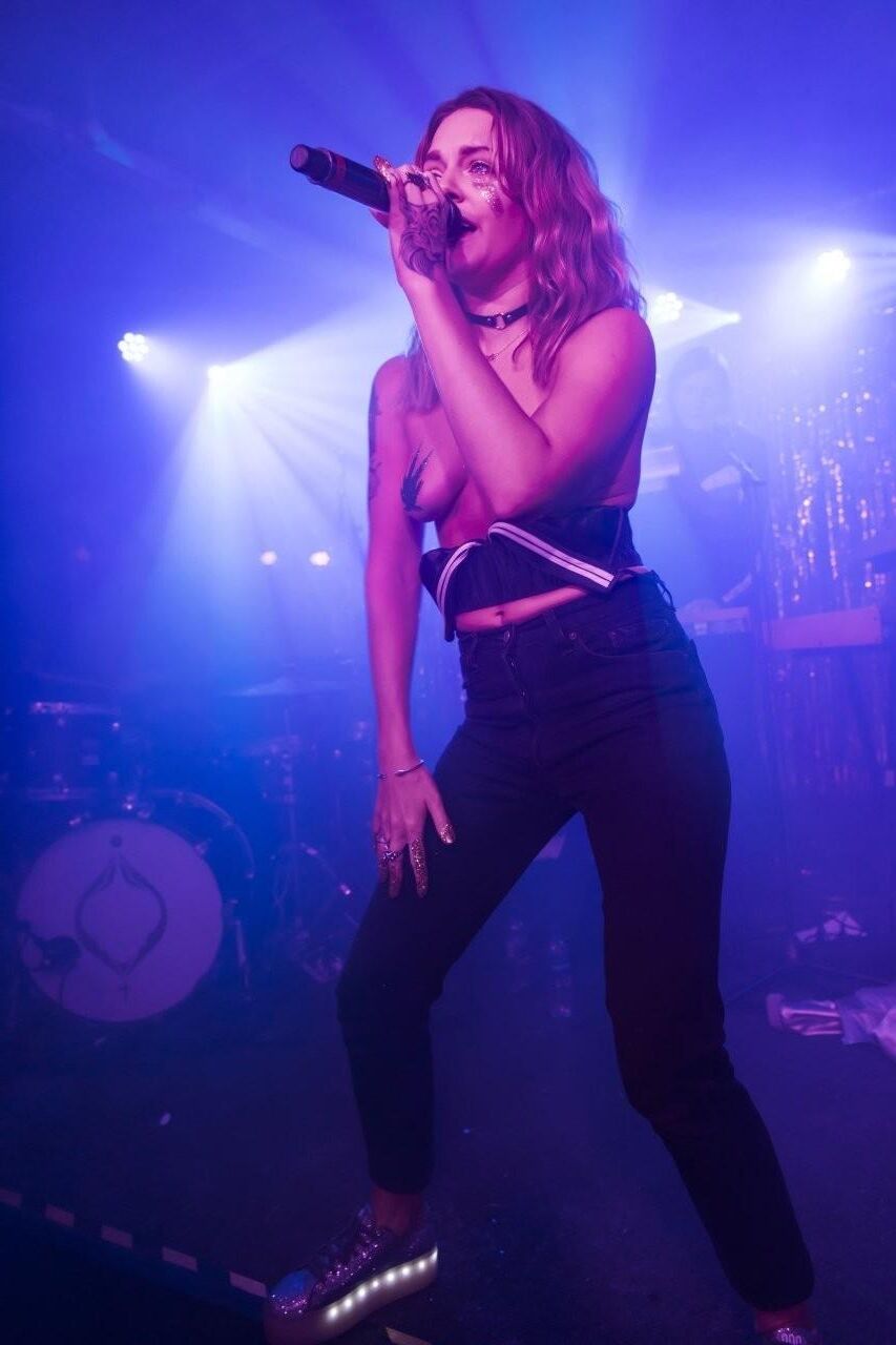 Tove lo