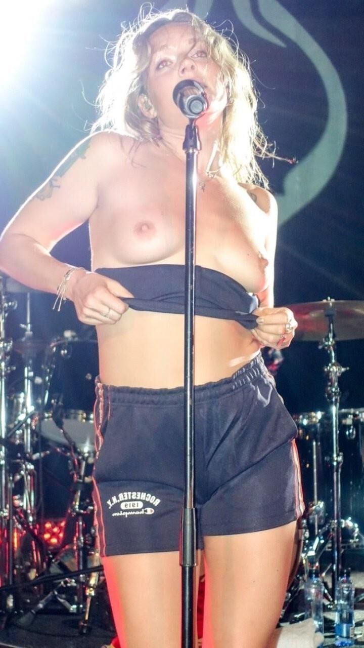 Tove lo