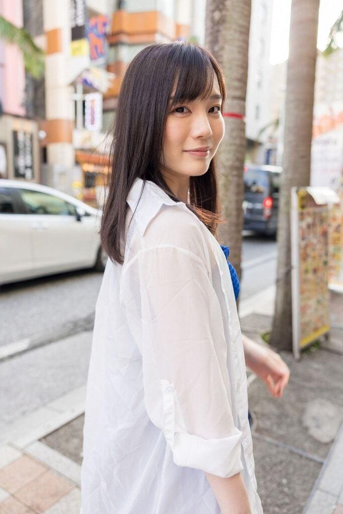 Airi Suzumura Photobook Okinawa Photo No. Airi