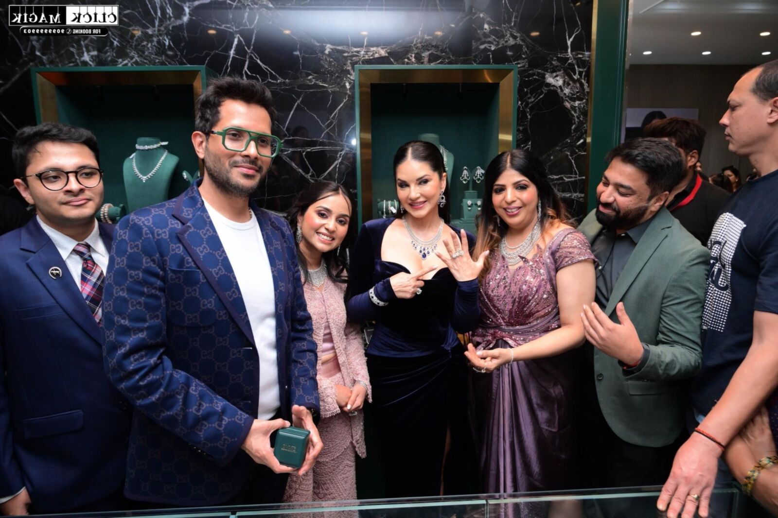 Sunny Leone Grand inauguração de Gupta Gold Hyderabad DEC