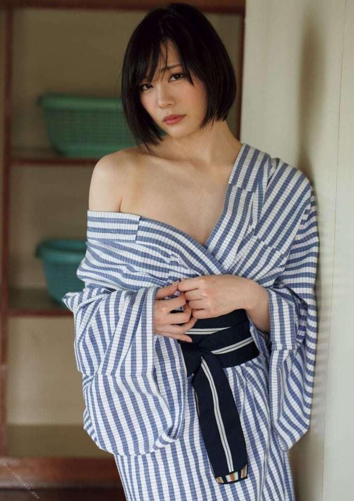 Airi Suzumura Photobook Day of Love