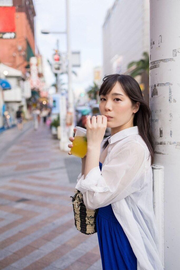 Airi Suzumura Photobook Okinawa Photo No. Airi