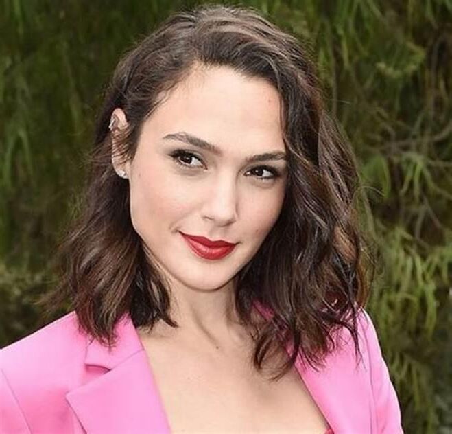 Gal Gadot Red Lips