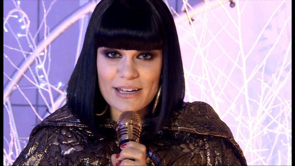 Jessie J Bangs Hair