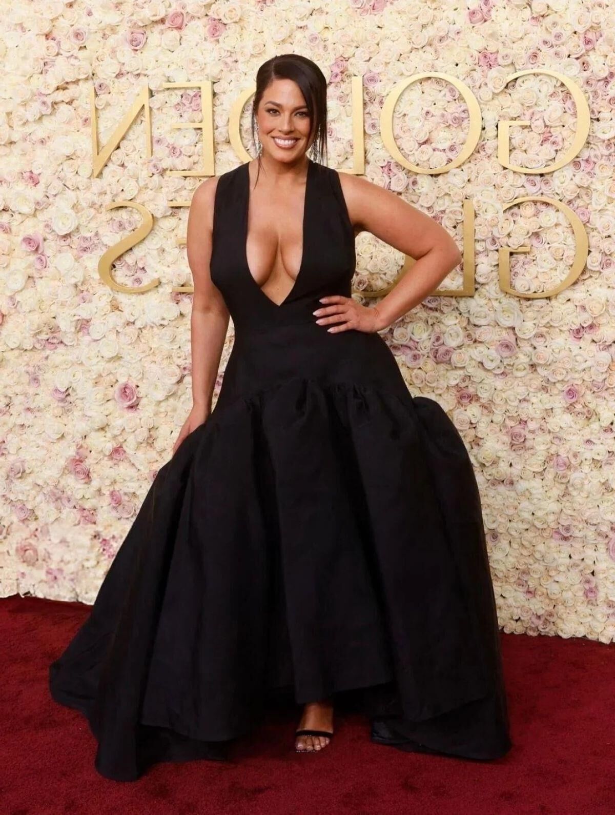 Ashley Graham no Globo de Ouro