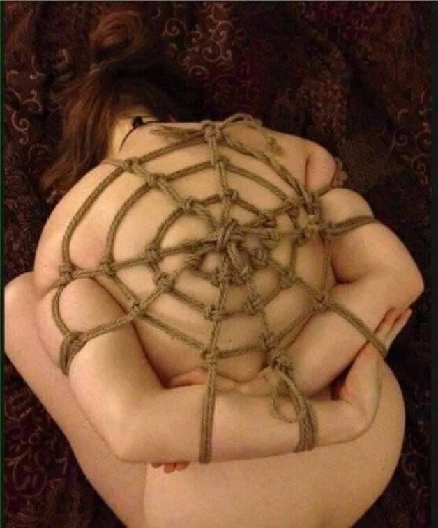 Shibari y esclavitud de la cuerda