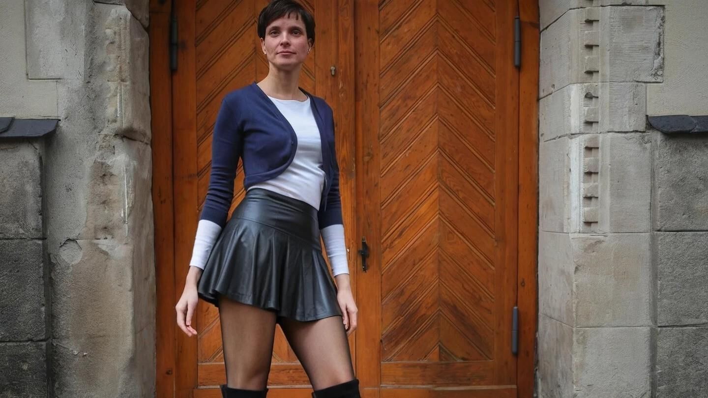 Ai Frauke Petry em Nylons