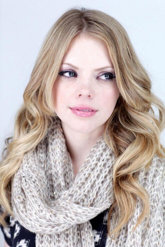 Dreama Walker