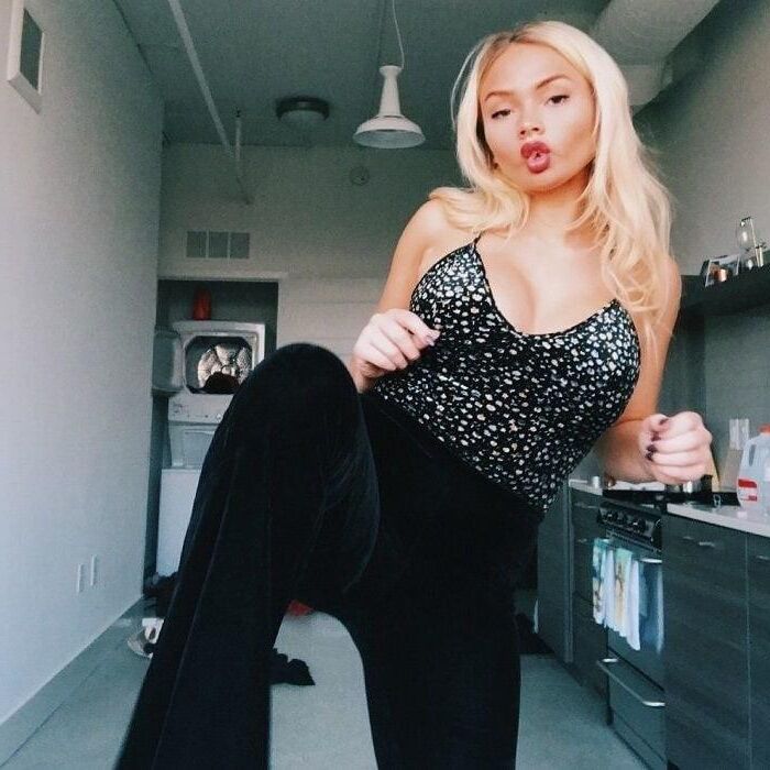 Natalie Alyn Lind