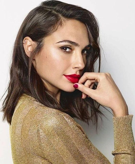 Gal Gadot Red Lips