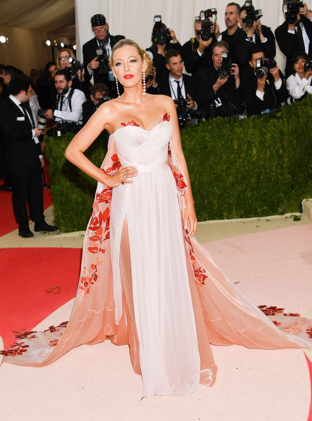 Blake Lively - Gala do Instituto de Costume Met