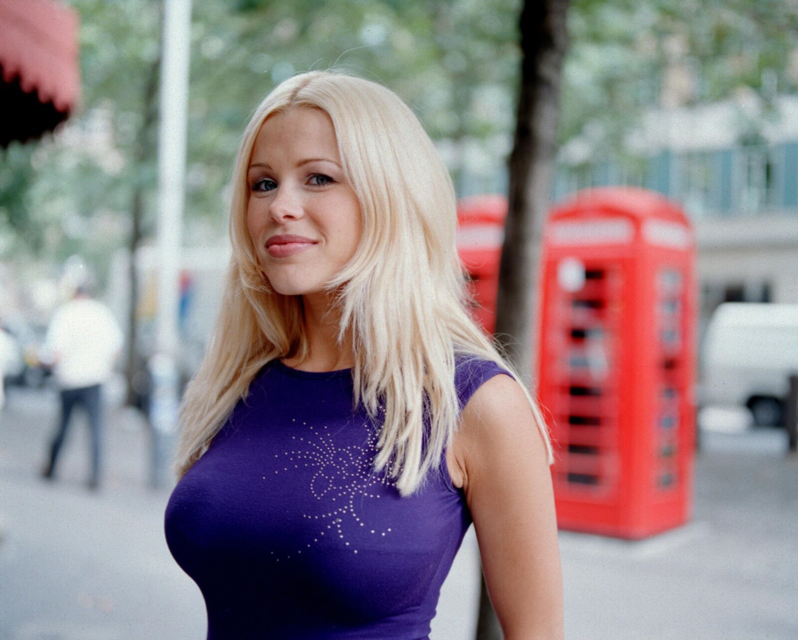 Melinda Messenger