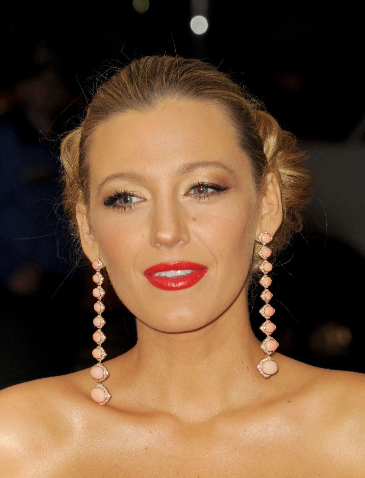 Blake Lively - Gala do Instituto de Costume Met