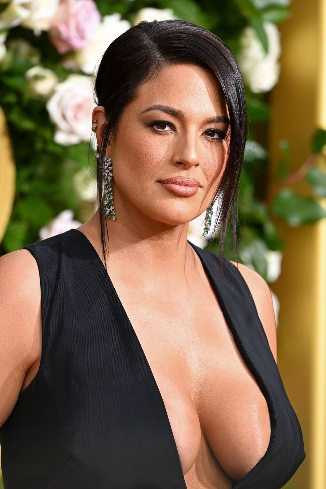 Ashley Graham no Globo de Ouro