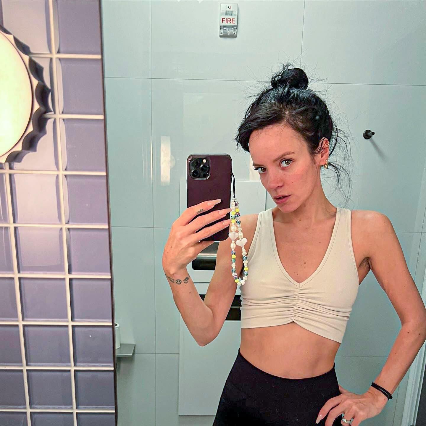 Lily Allen tão sexy