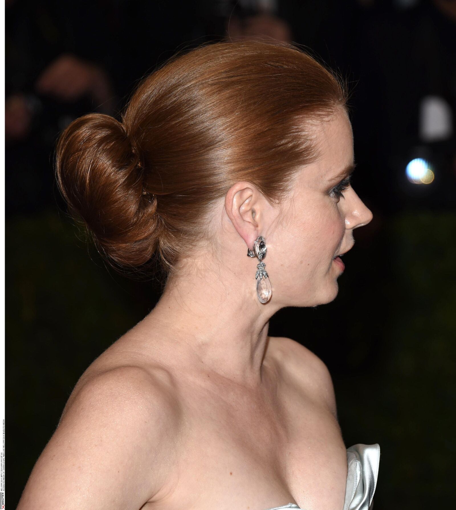 Amy Adams Charles James: disfraz de más allá de la moda '