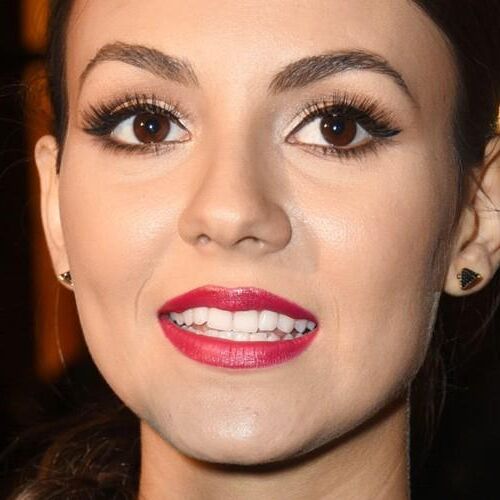 Victoria Justice Lipstick Lover