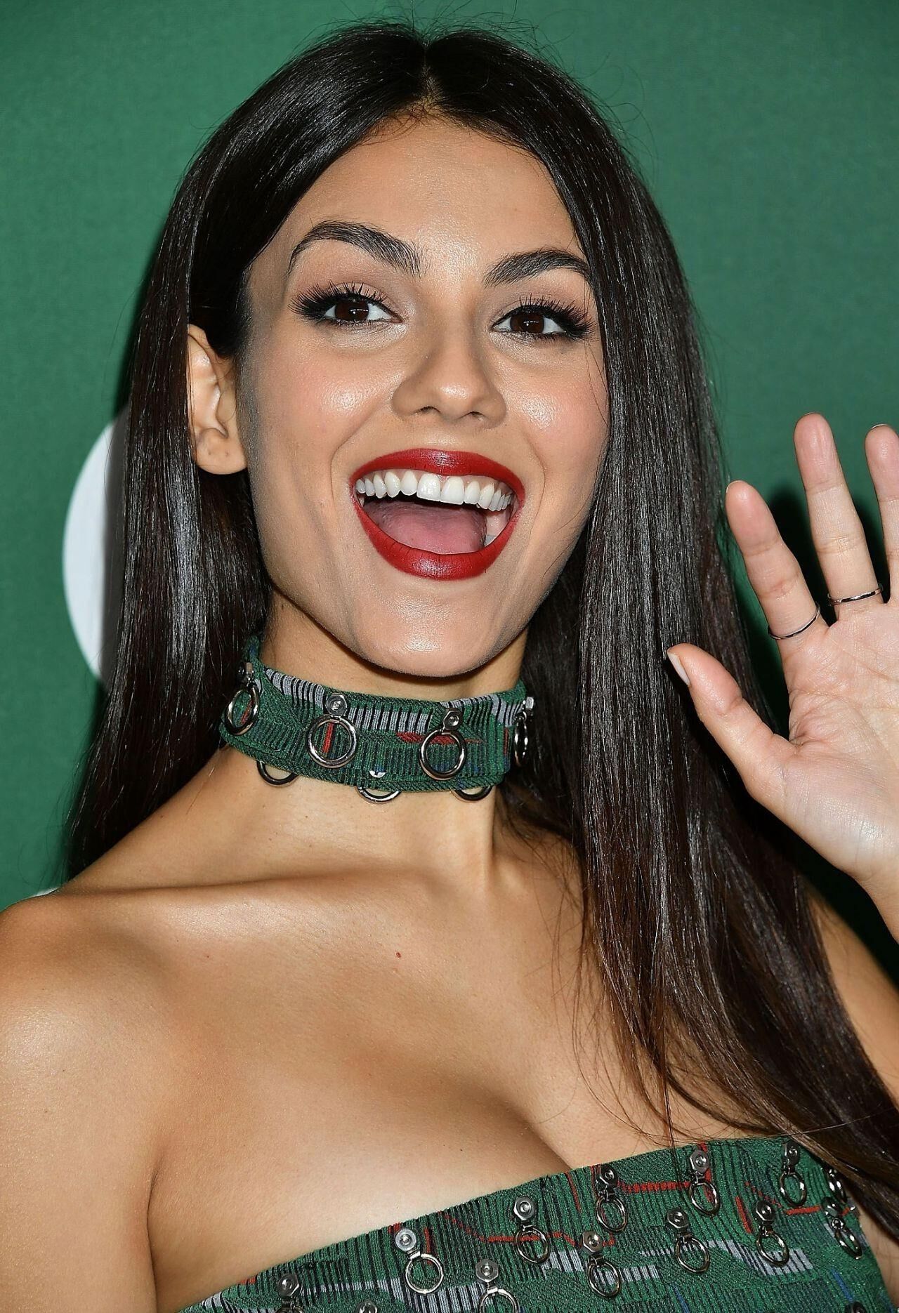 Victoria Justice Lipstick Lover